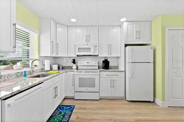 300 S CENTRAL AVENUE 202, Flagler Beach, FL 32136