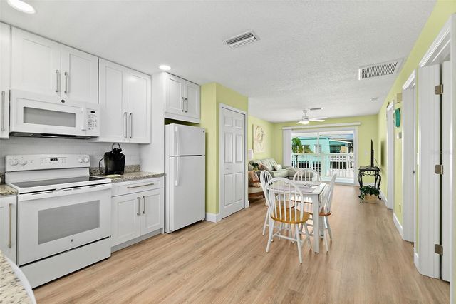 300 S CENTRAL AVENUE 202, Flagler Beach, FL 32136