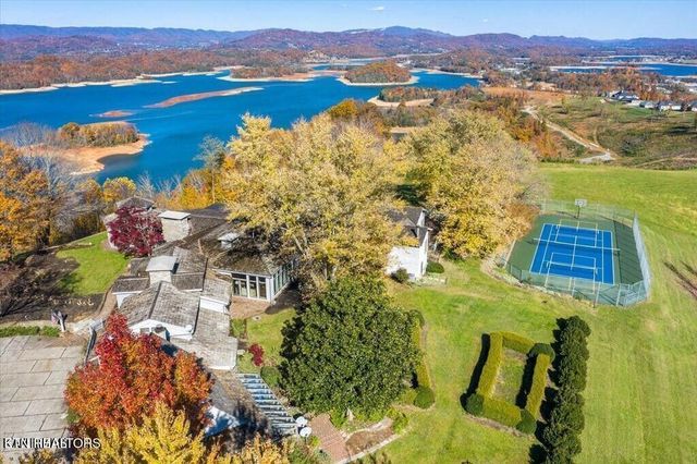 271 Watertview Way, Dandridge, TN 37725