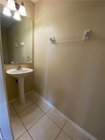 1104 NW 11th PL, Cape Coral, FL 33993