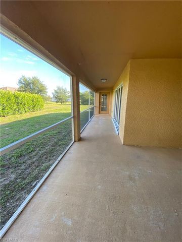 1104 NW 11th PL, Cape Coral, FL 33993