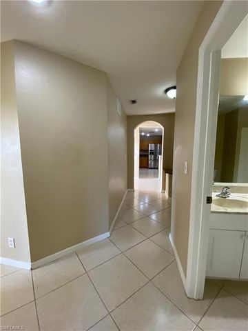 1104 NW 11th PL, Cape Coral, FL 33993