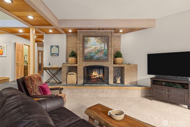 21004 NE 122nd Street, Redmond, WA 98053