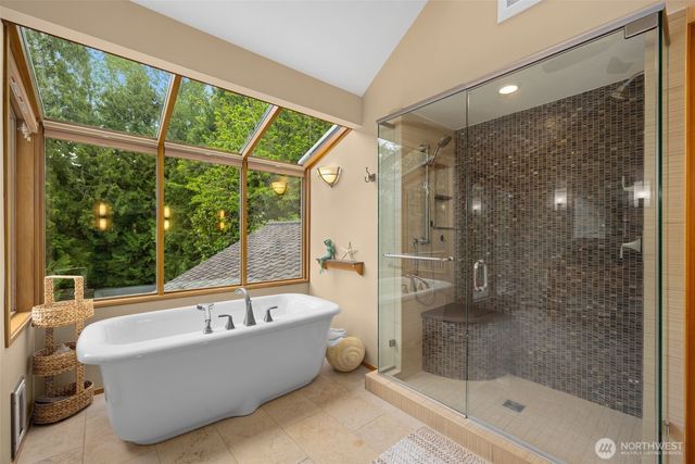 21004 NE 122nd Street, Redmond, WA 98053