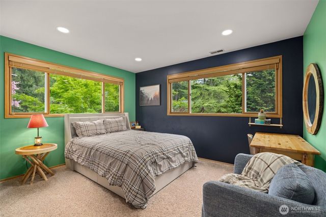 21004 NE 122nd Street, Redmond, WA 98053
