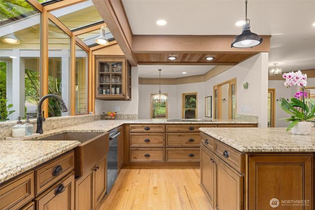 21004 NE 122nd Street, Redmond, WA 98053
