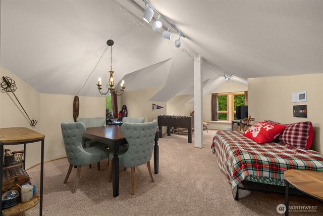 21004 NE 122nd Street, Redmond, WA 98053