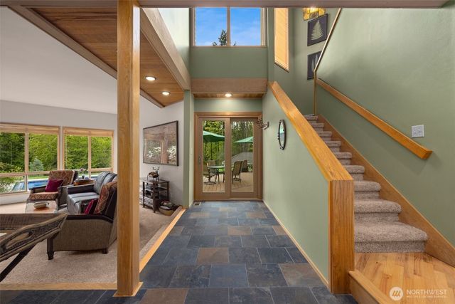 21004 NE 122nd Street, Redmond, WA 98053