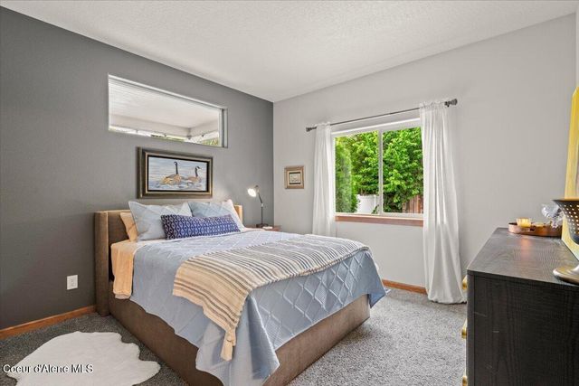 2624 W Sorbonne Dr, Coeur D'alene, ID 83815
