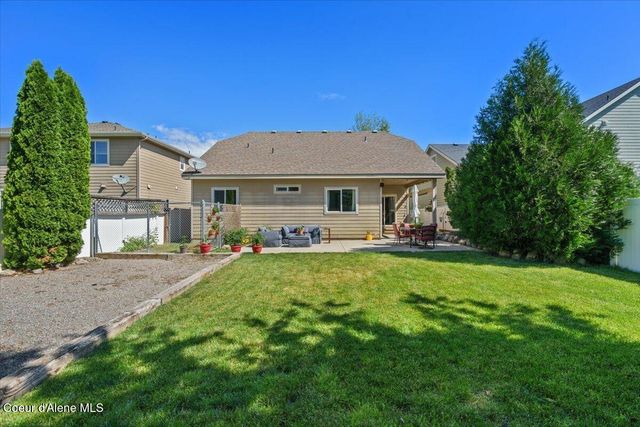 2624 W Sorbonne Dr, Coeur D'alene, ID 83815
