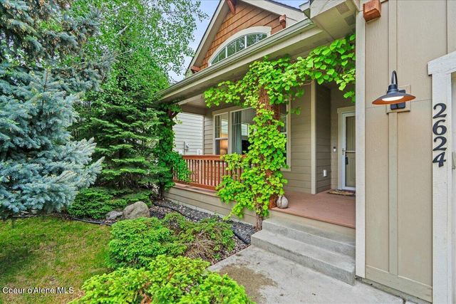 2624 W Sorbonne Dr, Coeur D'alene, ID 83815