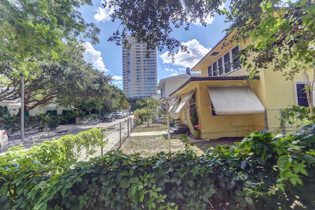 314 CRANESNEST Way, West Palm Beach, FL 33401