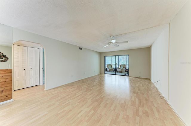 5400 34TH STREET W H1, Bradenton, FL 34210