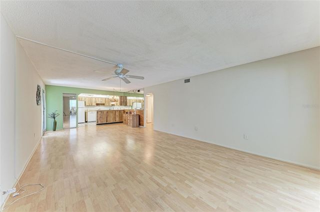 5400 34TH STREET W H1, Bradenton, FL 34210