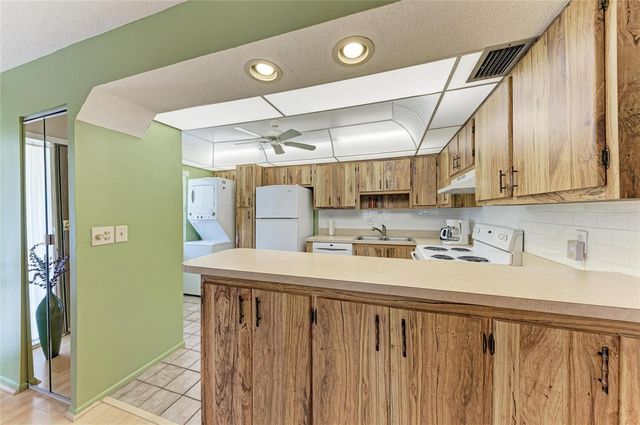 5400 34TH STREET W H1, Bradenton, FL 34210