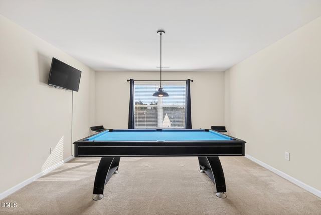 8144 Hovingham Way, Raleigh, NC 27616