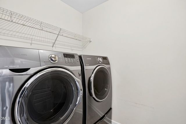 8144 Hovingham Way, Raleigh, NC 27616