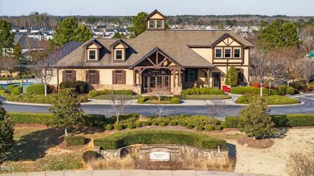 8144 Hovingham Way, Raleigh, NC 27616