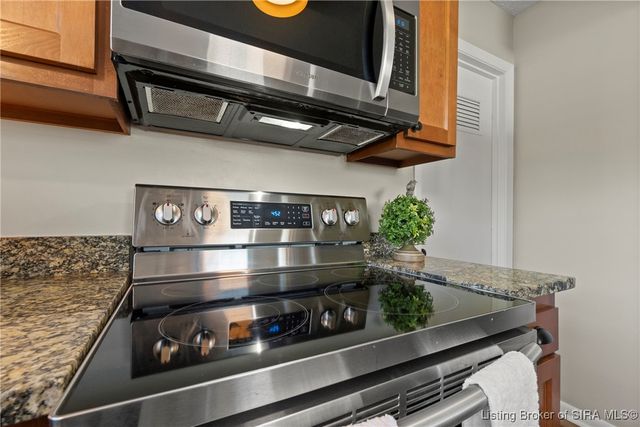 2080 Edgewood Drive, Charlestown, IN 47111