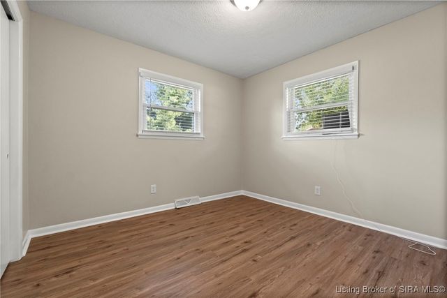 2080 Edgewood Drive, Charlestown, IN 47111