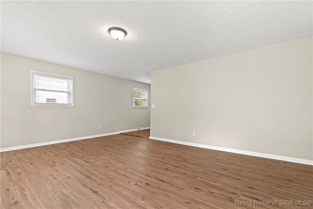 2080 Edgewood Drive, Charlestown, IN 47111