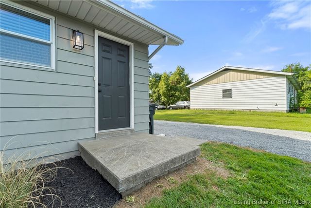 2080 Edgewood Drive, Charlestown, IN 47111