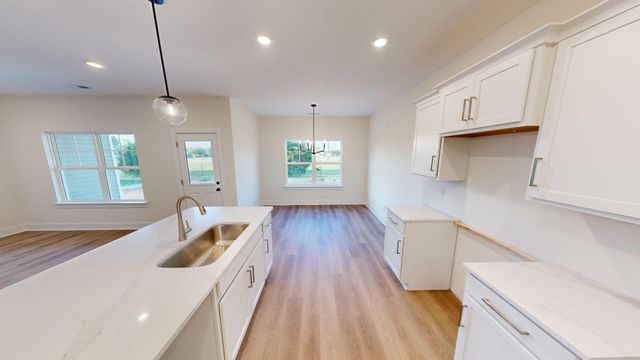 1105 Shallow Water Way, Murfreesboro, TN 37127