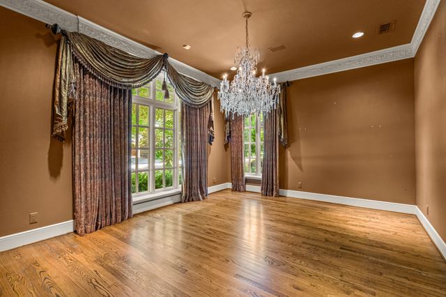 1521 Rivercrest Court, Fort Worth, TX 76107