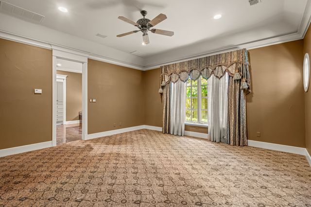 1521 Rivercrest Court, Fort Worth, TX 76107