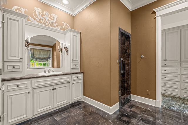 1521 Rivercrest Court, Fort Worth, TX 76107