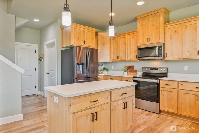 327 Parpala Road, Naselle, WA 98638