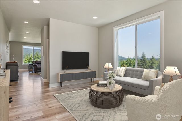 327 Parpala Road, Naselle, WA 98638