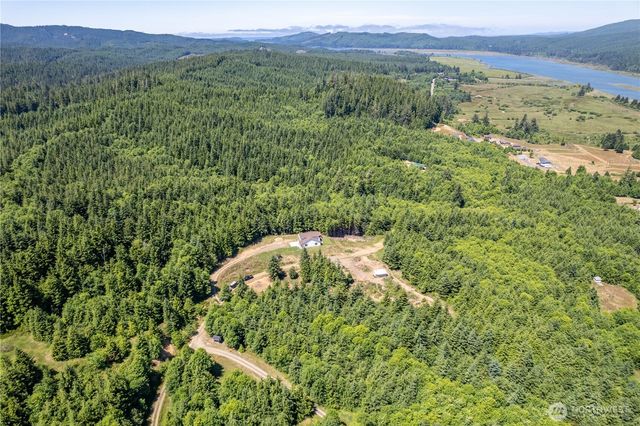 327 Parpala Road, Naselle, WA 98638