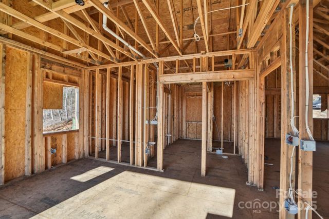 1539 Summer Road, Hendersonville, NC 28792
