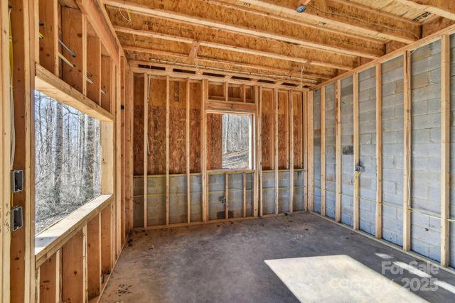 1539 Summer Road, Hendersonville, NC 28792