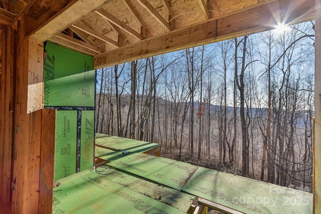 1539 Summer Road, Hendersonville, NC 28792