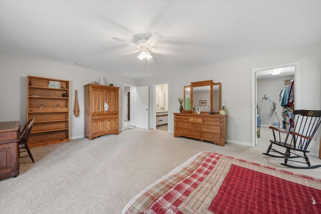 214 Twin Chimneys DR, Wirtz, VA 24184