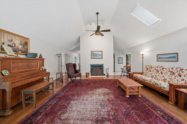 214 Twin Chimneys DR, Wirtz, VA 24184