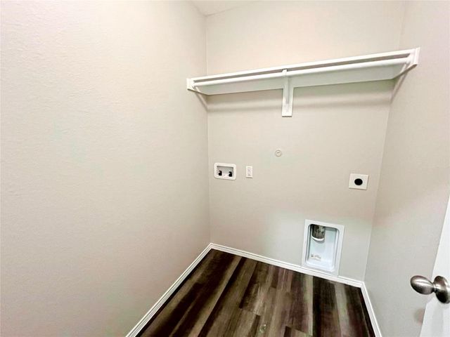 2927 Rosemount Lane, Forney, TX 75126