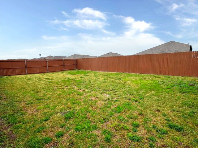 2927 Rosemount Lane, Forney, TX 75126
