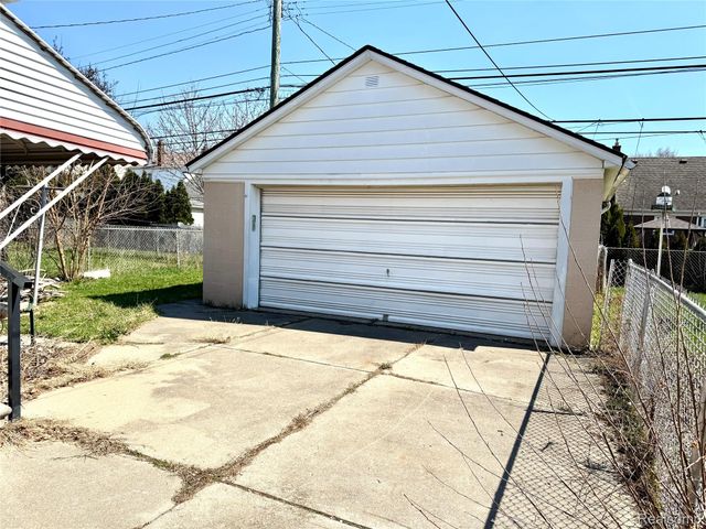 6306 Steadman Street, Dearborn, MI 48126