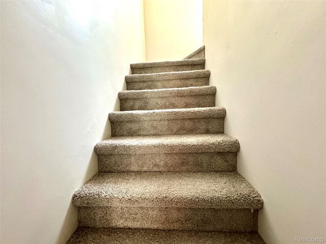 6306 Steadman Street, Dearborn, MI 48126