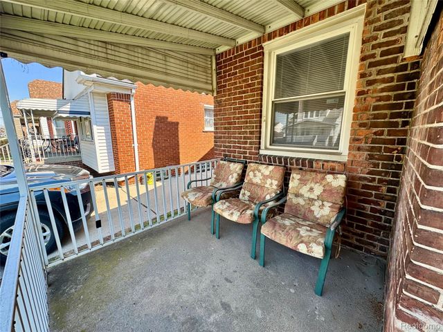 6306 Steadman Street, Dearborn, MI 48126