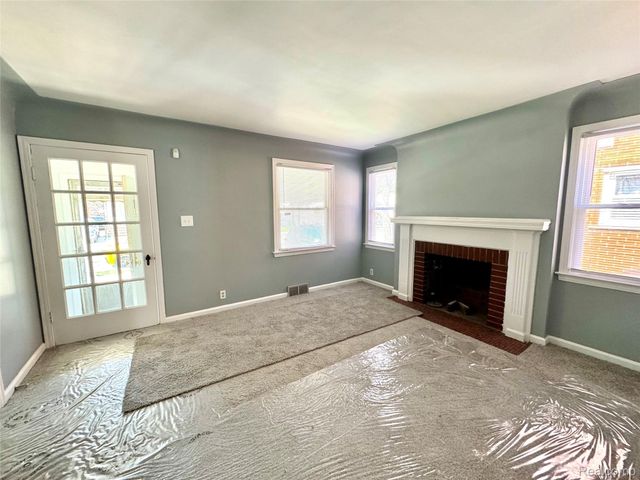 6306 Steadman Street, Dearborn, MI 48126