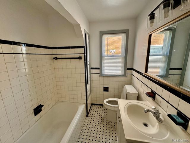 6306 Steadman Street, Dearborn, MI 48126