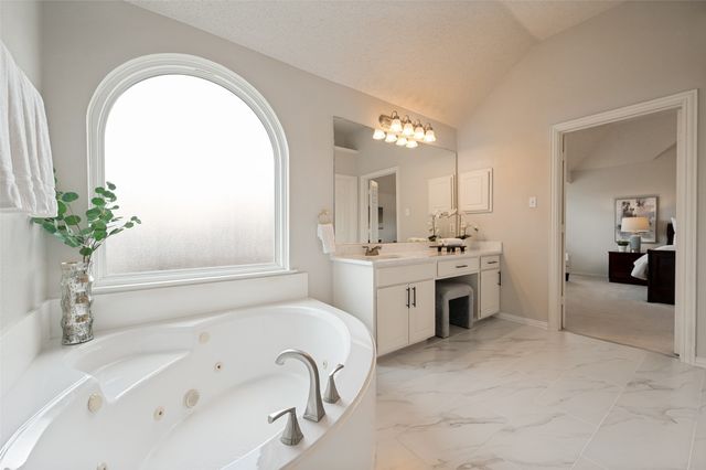 2901 Barksdale Drive, Plano, TX 75025