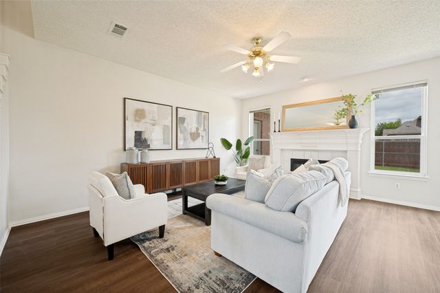 2901 Barksdale Drive, Plano, TX 75025