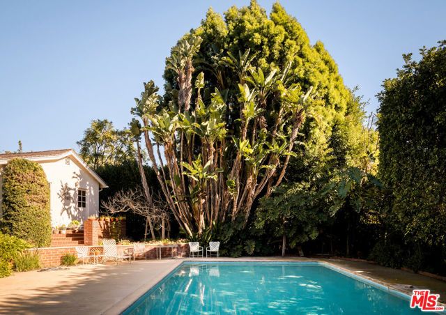 1521 San Remo Drive, Pacific Palisades (los Angeles), CA 90272