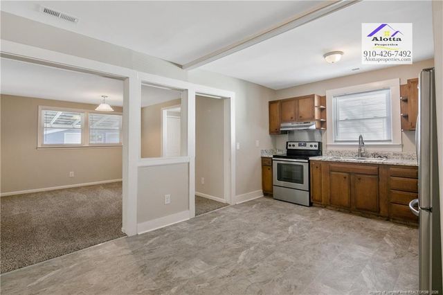 118 Circle Court, Fayetteville, NC 28301