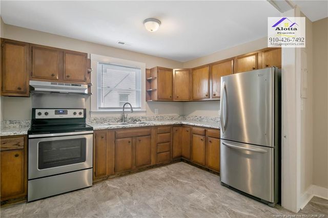 118 Circle Court, Fayetteville, NC 28301